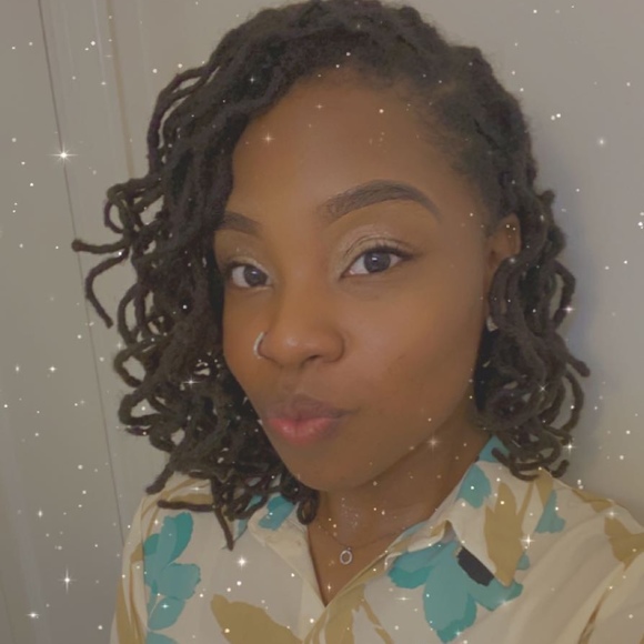 Meet your Posher, Renay - Picture 1 of 1